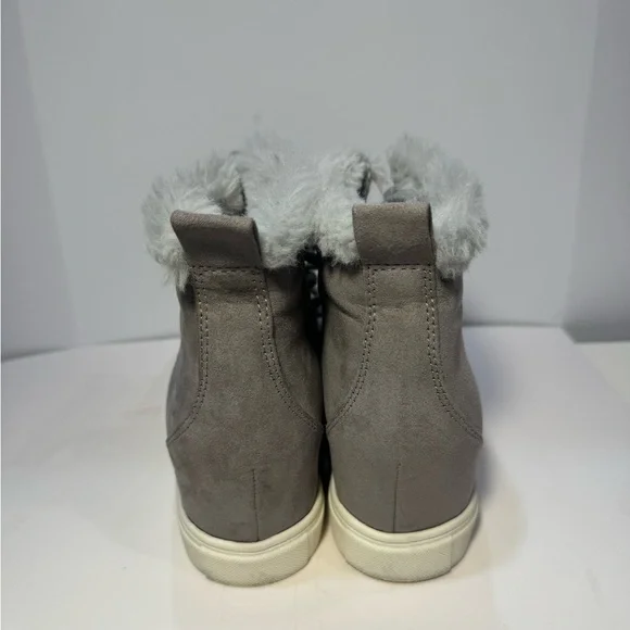 Madden Girl Women's Pulley Ankle Boot Gray Size 8 - Picture 5 of 9